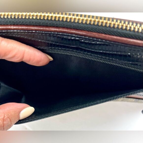 Brahmin Leather Embossed Zip Around Wallet - Picture 6 of 10